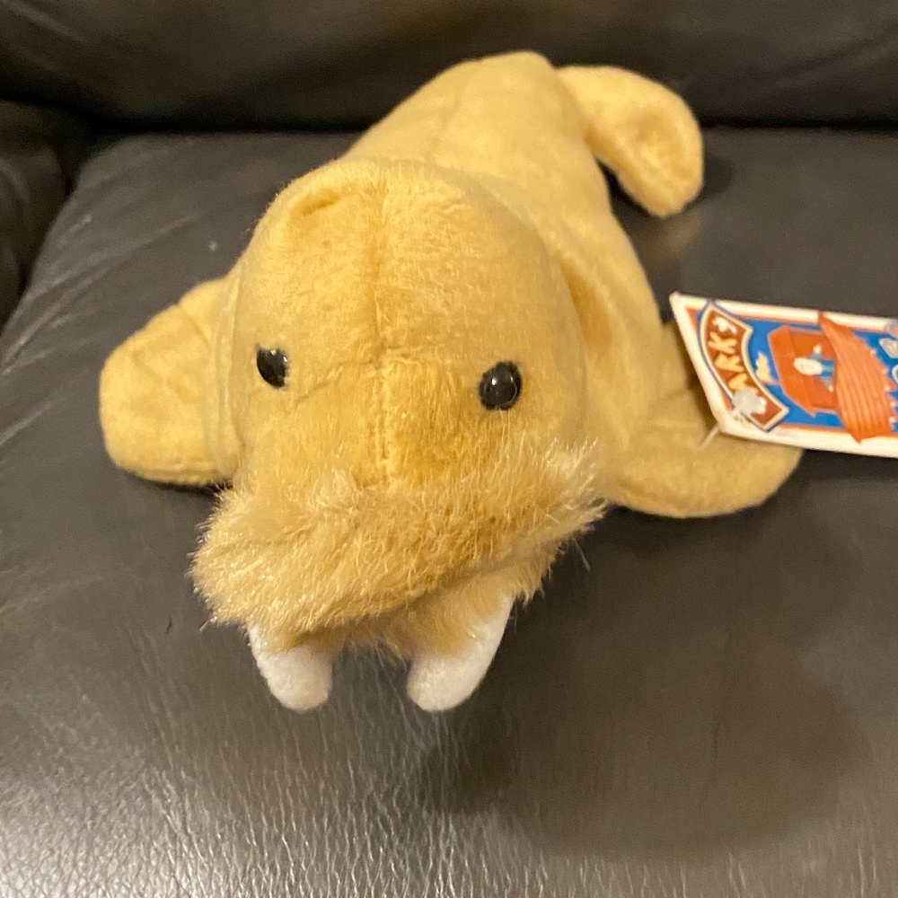Ark Buddies plush Wally Walrus bean bag 8" NWT